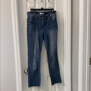 Mid-Rise Straight-Leg Jeans in Medium Blue Wash
